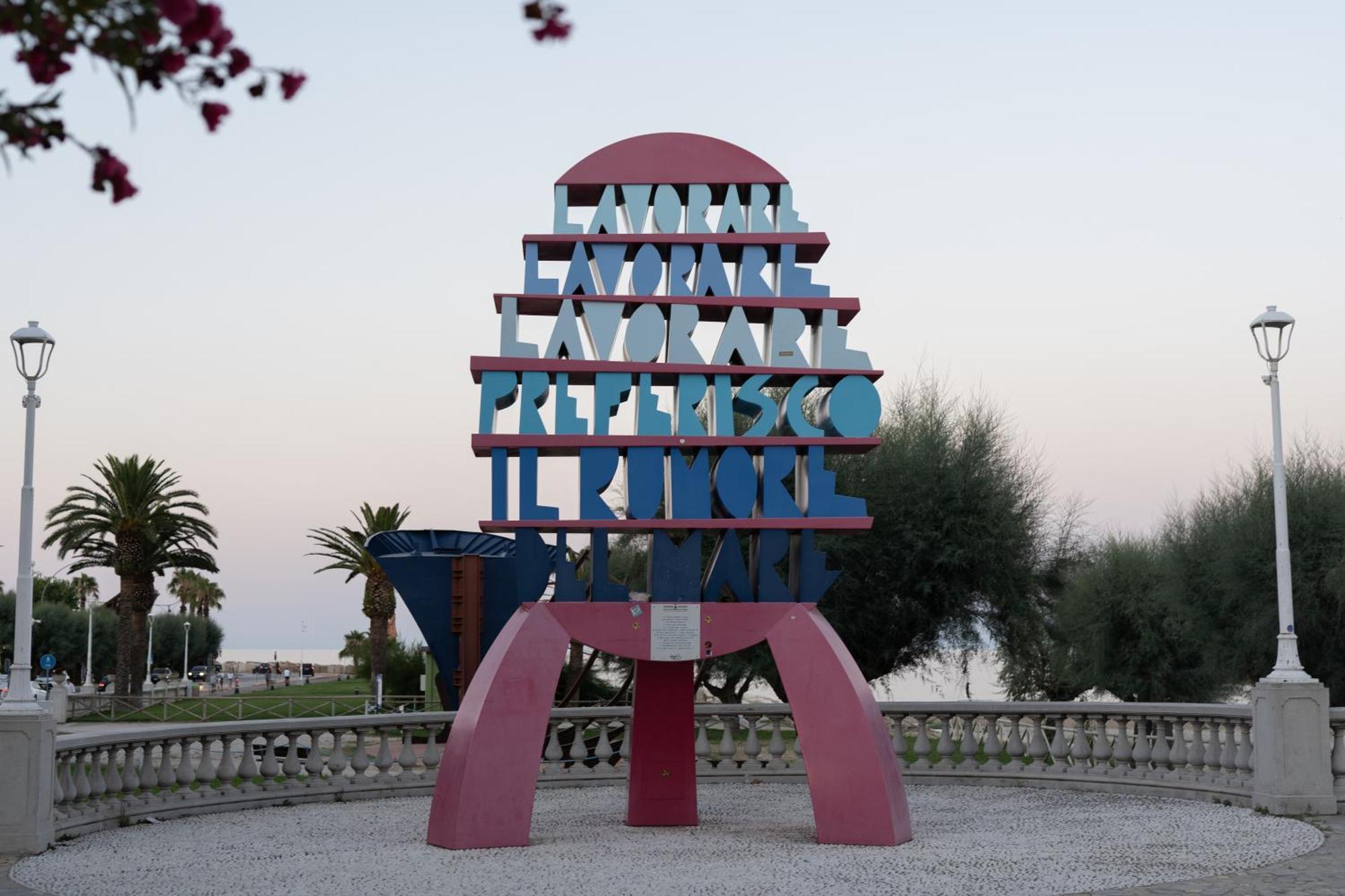 Apartamento Palazzo Galileo San Benedetto del Tronto Exterior foto